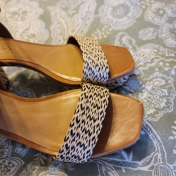 Bernardo Brown and Cream Sandals - Picture 3 of 5